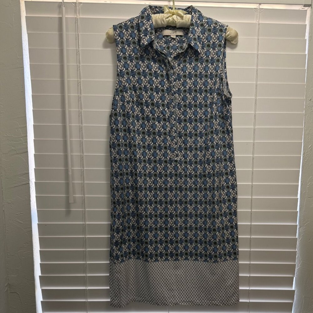 Loft Women's sleeveless geo print 100% rayon dress with contrast hem; Size 8